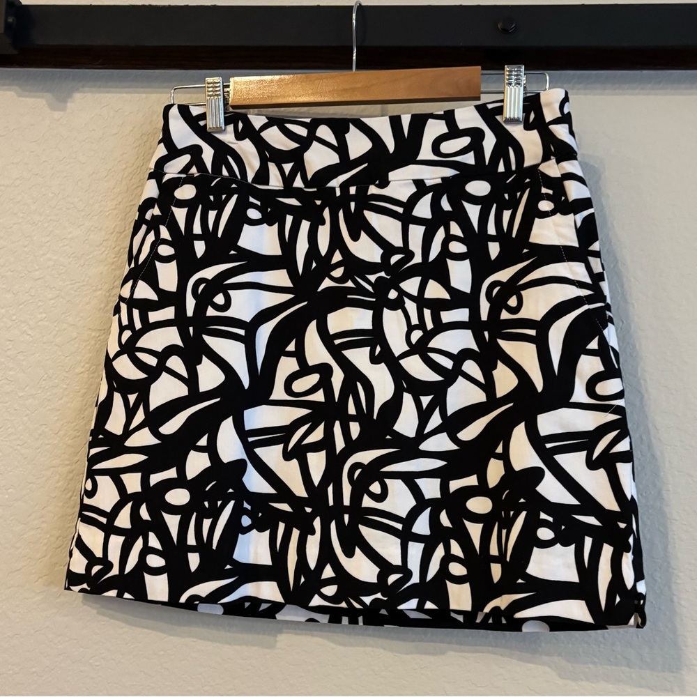 Graphic Black and White Patterned Skort 6 by UP!